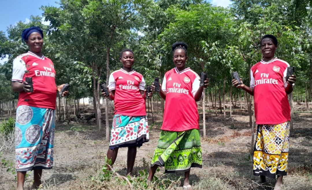 Arsenal Forest in Africa 1